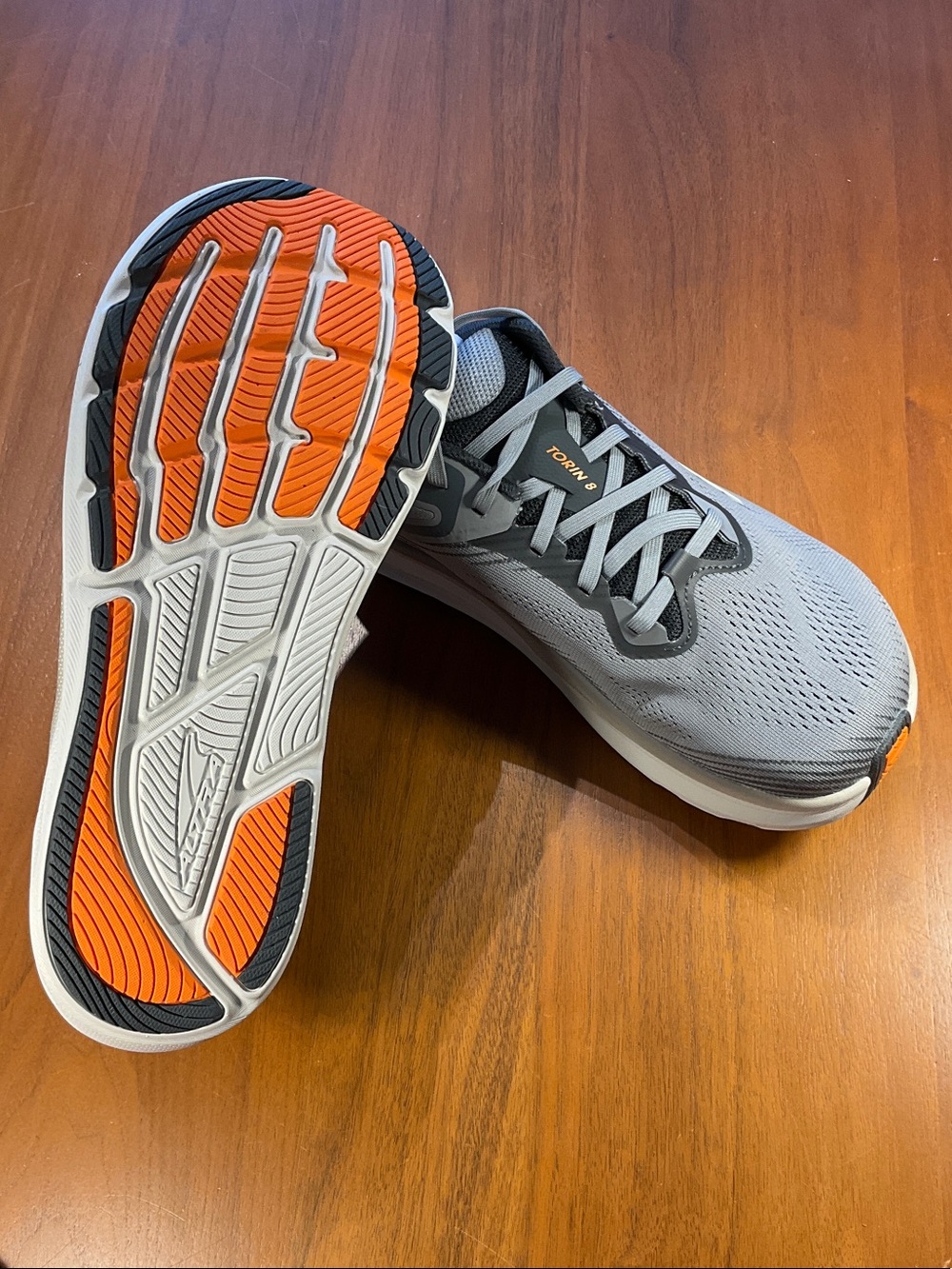 Altra Torin 8 Gray and Black Men's Running Shoes with Orange Accents - Picture 4 of 4